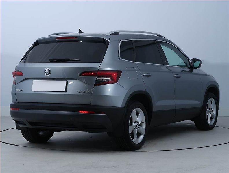 Škoda Karoq (2018) Style Plus 1.6 TDI, Automat - fotka 5 z 23