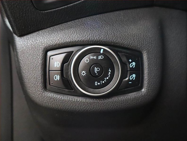 Ford Tourneo Connect (2016) Maxi Trend 1.5 TDCi, 7Míst, ČR - fotka 16 z 19