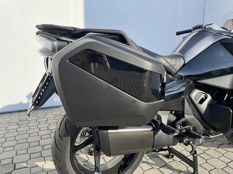 BMW (2026) R 1300 RT - fotka 5 z 16