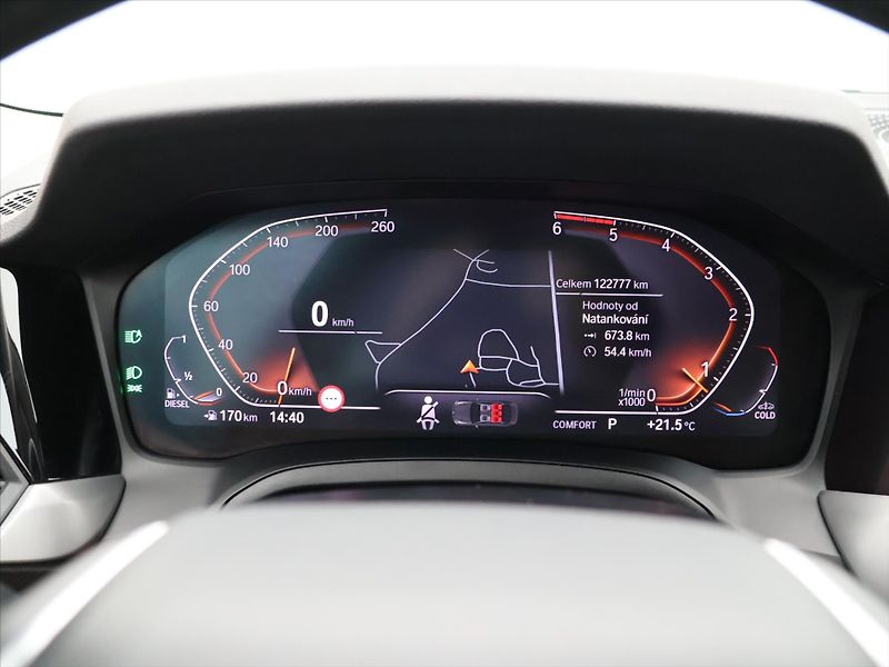 BMW Řada 3 2,0 320d 140 kW xDrive ADVANTA - fotka 10 z 28
