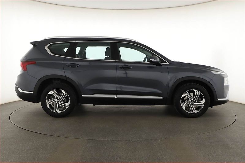 Hyundai Santa Fe (2021) 2.2 CRDi - fotka 6 z 22