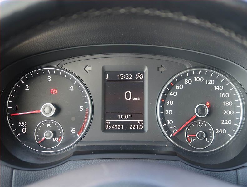 Volkswagen Sharan (2011) Highline 2.0 TDI, Navi - fotka 11 z 15