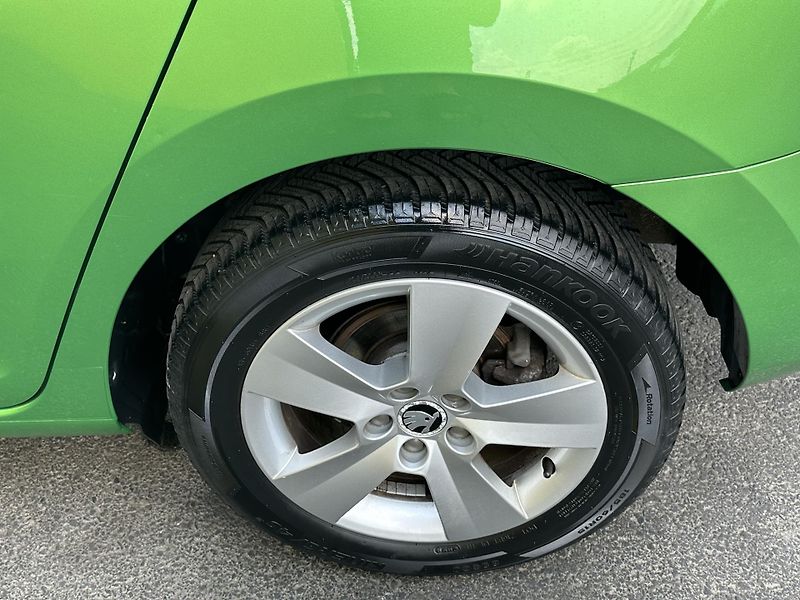 Škoda Rapid (2016) Spaceback 1.2TSI/66kW 1.Maj.  - fotka 35 z 35