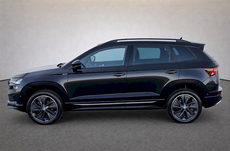 Škoda Karoq (2025) SportLine 1,5 Tsi  110 Kw - fotka 3 z 42