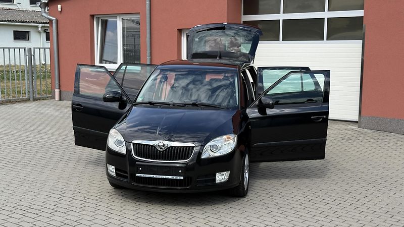 Škoda Fabia (2009) 1.6 16V*77kW*SPORT*136TKM*1MAJ - fotka 29 z 29
