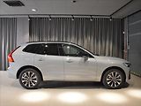 Volvo XC60 2,0 B4 AWD Plus Blis,Bezklíč - náhled 2