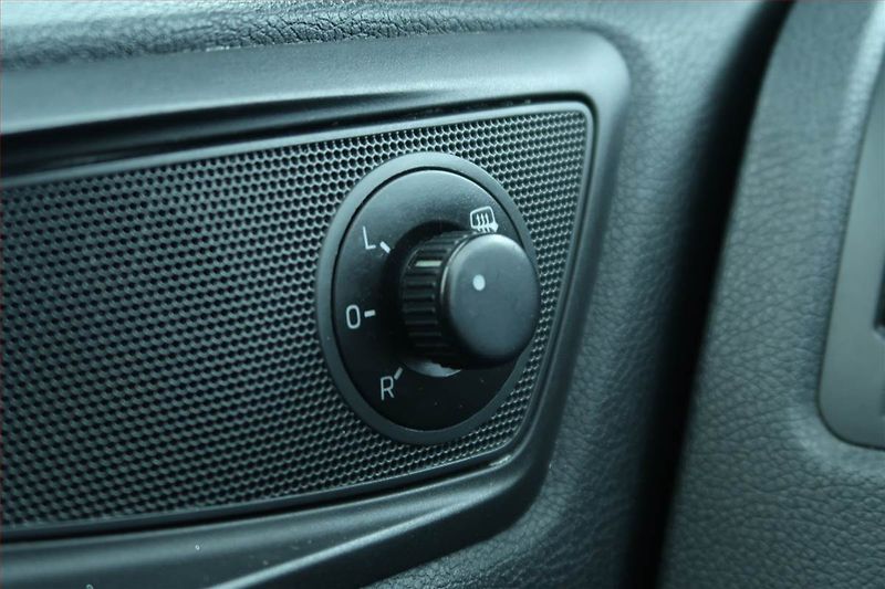 Škoda Octavia (2013) 1.6 TDI, Tempomat - fotka 14 z 16