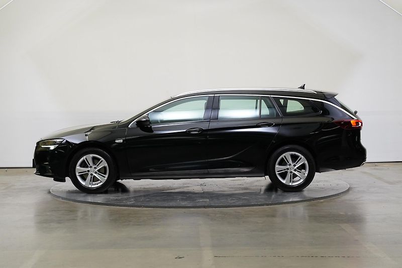 Opel Insignia - fotka 3 z 25
