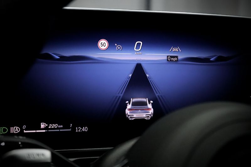 Mercedes-Benz CLE Coupé 53 AMG 4MATIC+ 330 kW - fotka 24 z 36