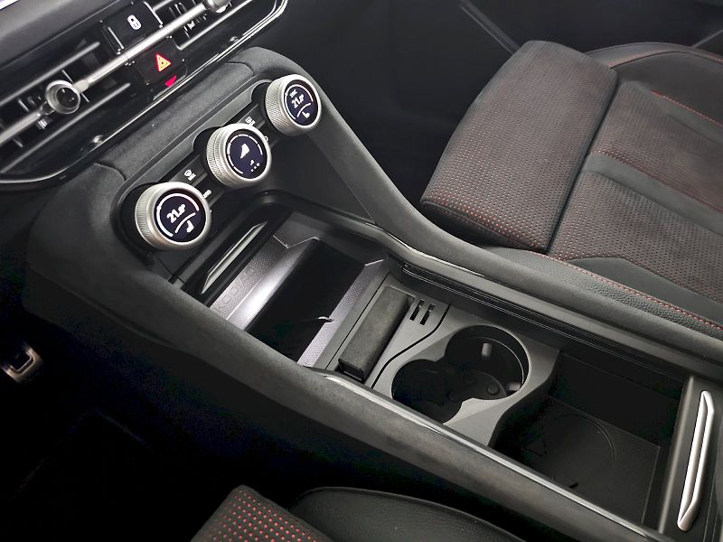 Škoda Kodiaq (2025) RS 2.0TSi 195kW 4x4 WEBASTO TA - fotka 22 z 30