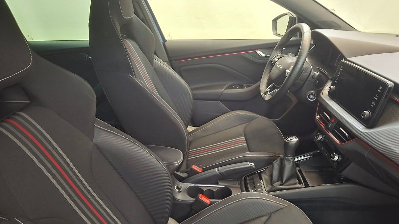Škoda Scala (2025) MC 1.0 TSI 85kW M6F - fotka 14 z 24