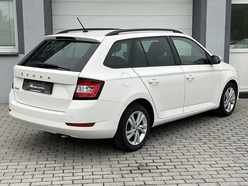 Škoda Fabia (2023) 1.0TSI 70kW  STYLE ČR NOVÉ - fotka 4 z 21