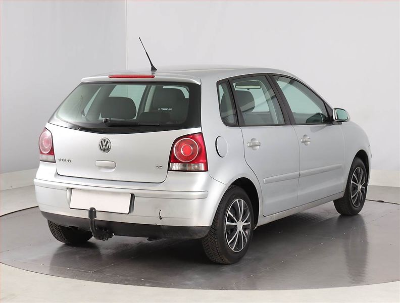 Mercedes-Benz CLA (2020) 200 - fotka 5 z 16