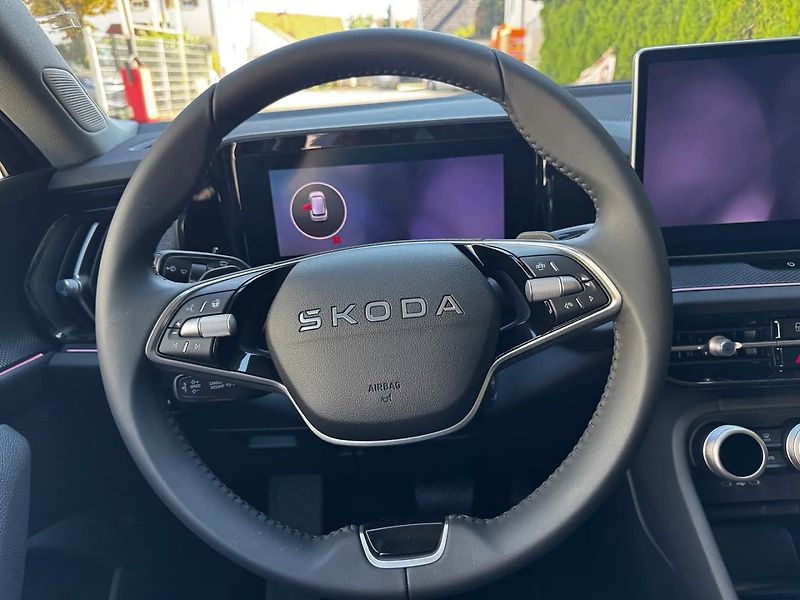 Škoda Kodiaq (2026) Selection142kW 4X4 DSG Nez.Top - fotka 7 z 11