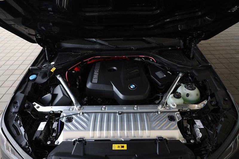 BMW X3 30e xDrive - fotka 9 z 18