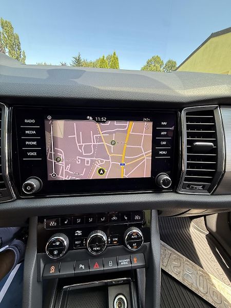 Škoda Kodiaq (2021) 1,5TSi 110kW Koup.ČR,1.majitel - fotka 20 z 20