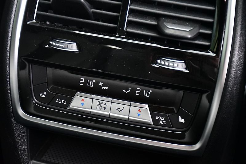 BMW X6 M COMPETITION PPF HK AKRAPOVIC - fotka 24 z 59