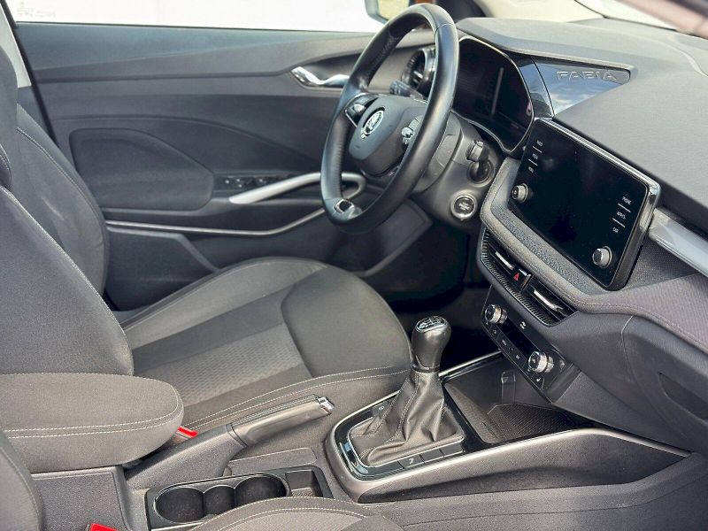 Škoda Fabia (2021) Style 1.0 TSI 81kW - fotka 6 z 23