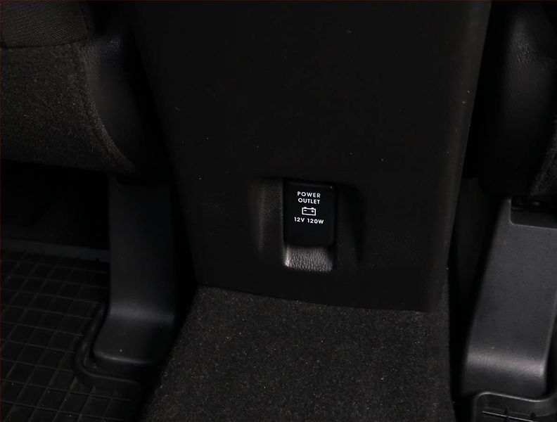 Mitsubishi Eclipse Cross (2019) 1.5 T-MIVEC, Tempomat - fotka 22 z 22