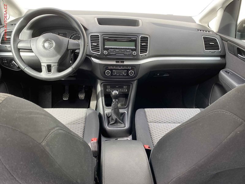 Volkswagen Sharan (2012) 1.4TSi, AC, park.asist - fotka 8 z 16