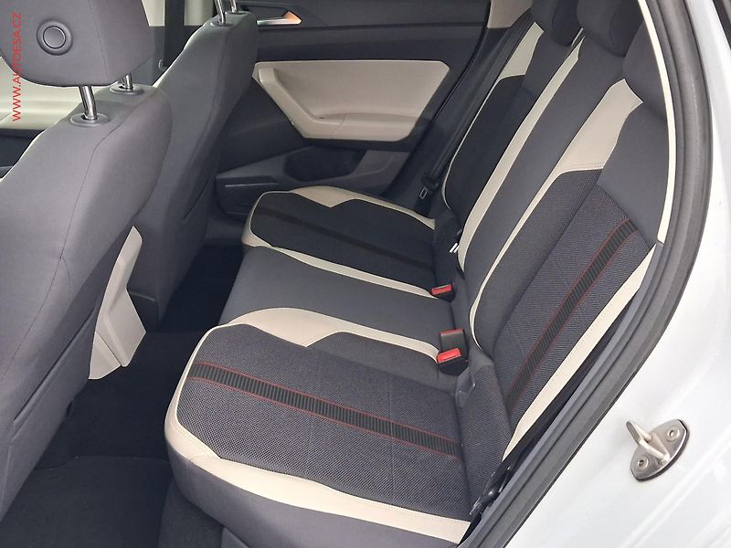 Volkswagen Polo (2018) 1.0 TSi, ČR, Beats, +ALU - fotka 10 z 21