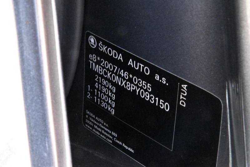 Škoda Octavia RS 2.0 TDI 147 kW DSG 4X4, ČR - fotka 50 z 50