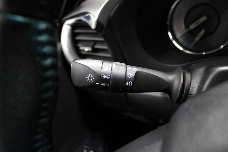 Toyota Hilux 2,4 D-4D 150 4x4 1.majitel, CZ - fotka 15 z 33