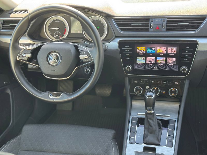Škoda Superb (2020) Ambition Plus 2.0TDI 110kW DSG - fotka 5 z 25