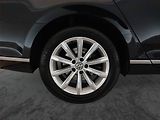 Volkswagen Passat (2017) Highline 2.0 TDI, Kůže, Navi - náhled 15