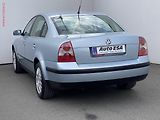 Volkswagen Passat (2003) 1.6 i, AC, tempo - náhled 6