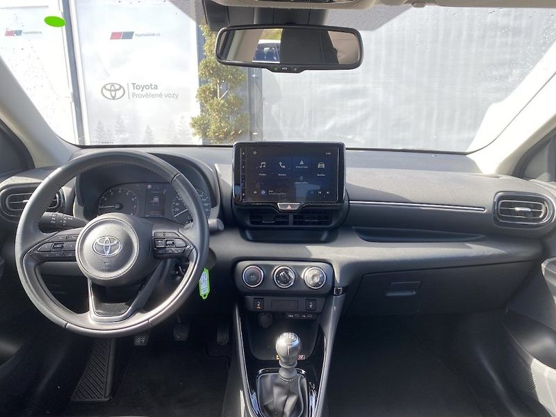 Toyota Yaris 1.5i, ČR-2m, Style, záruka - fotka 13 z 30
