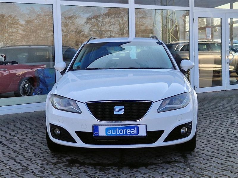 Seat Exeo 2,0 TDI Hezký stav - fotka 8 z 24