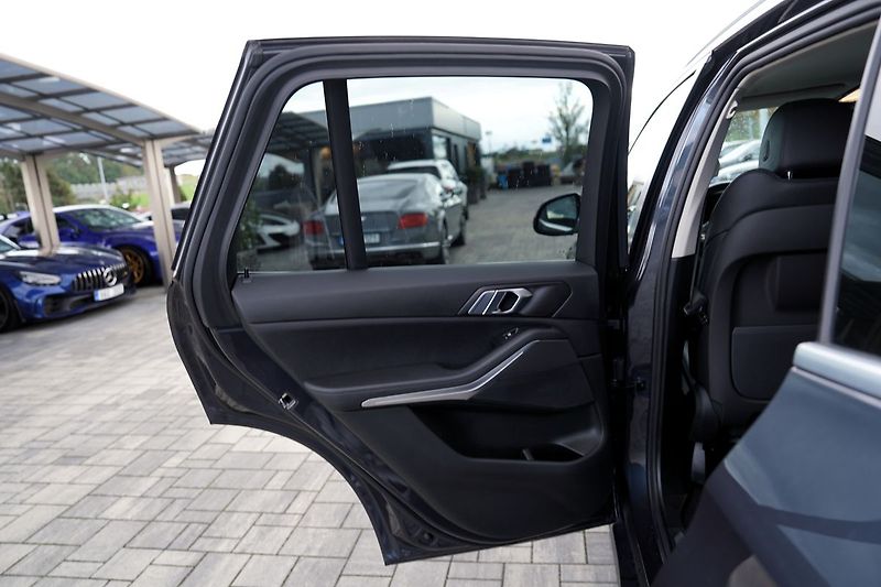 BMW X5 25d xDrive/230 PS/kůže/AT - fotka 16 z 42