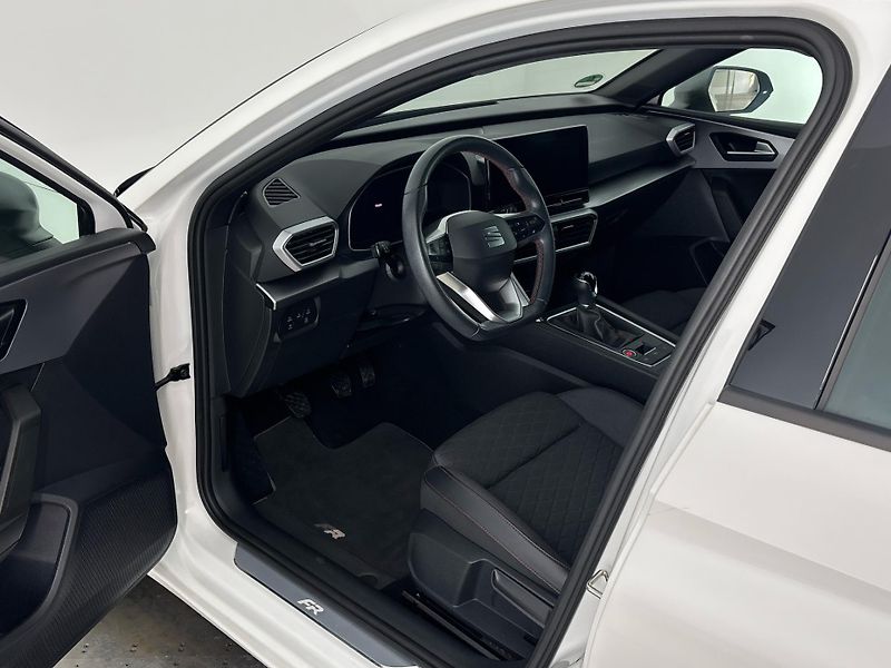 Seat Leon FR - fotka 6 z 28