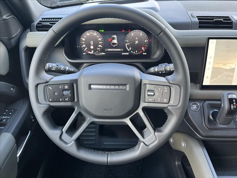 Land Rover Defender (2026) 110 D200 X-DYNAMIC SE - fotka 14 z 29