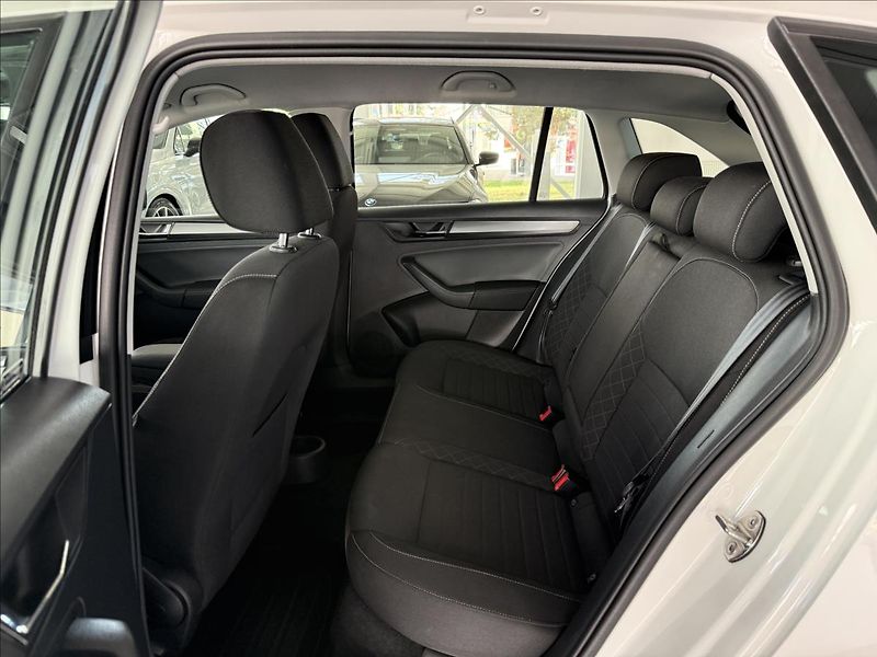 Škoda Rapid 1,0   TSI 81kW,STYLE, SERVISKA - fotka 20 z 24