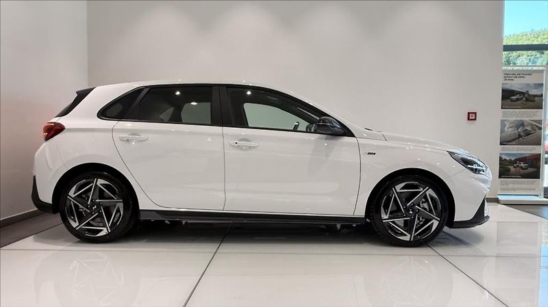 Hyundai i30 (2026) 1,6 T DCT  HB Go Czech N Line - fotka 3 z 6
