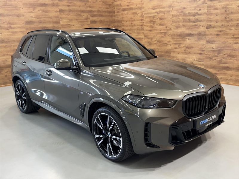 BMW X5 40d M-SPORT VZDUCH ZÁRUKA - fotka 5 z 37