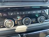Volkswagen Multivan 2.0 TDi 4-Motion DSG 7st. High - náhled 22