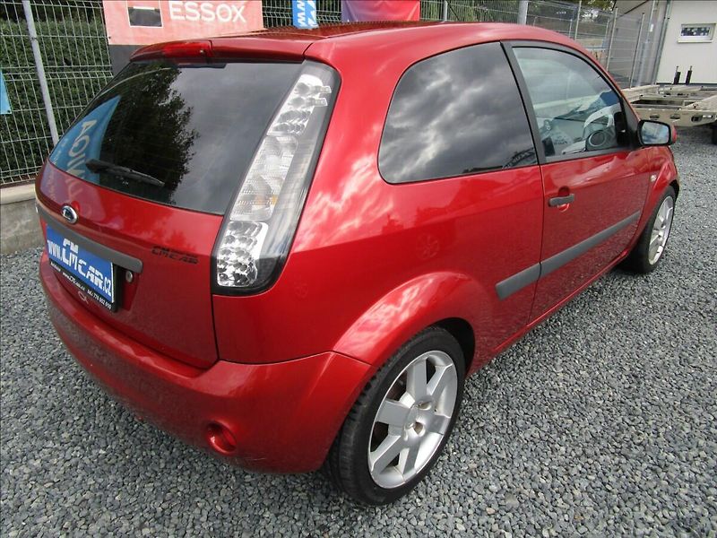 Ford Fiesta 1.4i 16V, Klima - fotka 6 z 41