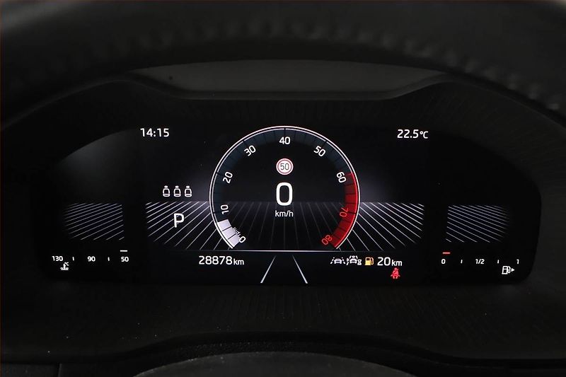 Škoda Karoq (2024) 1.5 TSI, Drive, FullLed - fotka 8 z 16