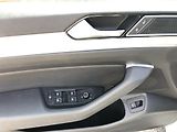 Volkswagen Passat Variant 2.0 TDi 4-Motion HIGHL - náhled 15