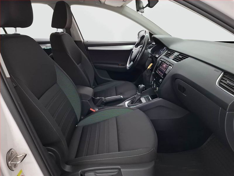 Škoda Octavia (2018) Ambition Plus 1.5 TSI, Automat - fotka 9 z 17