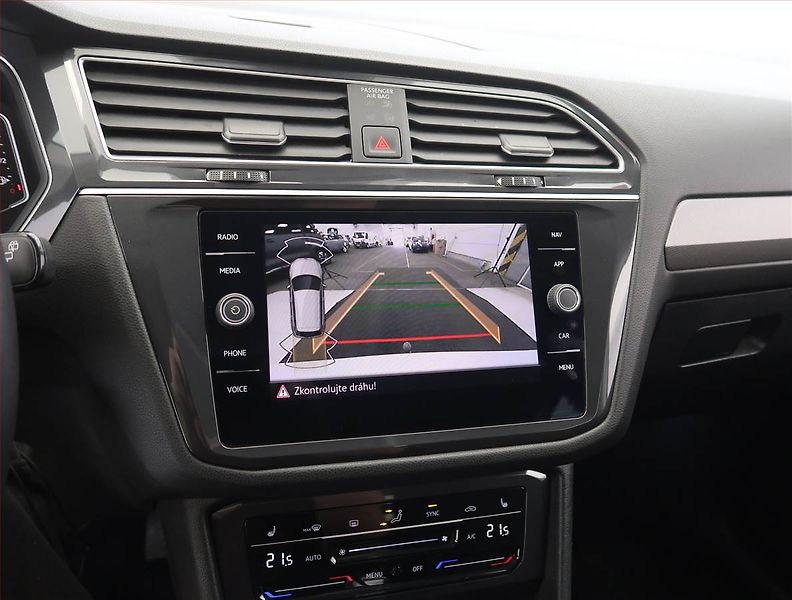 Volkswagen Tiguan Allspace (2024) Life 2.0 TDI, digi klima - fotka 21 z 28