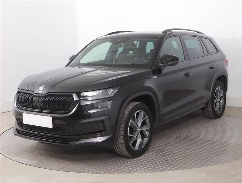Škoda Kodiaq (2023) Sportline 1.5 TSI - fotka 2 z 18
