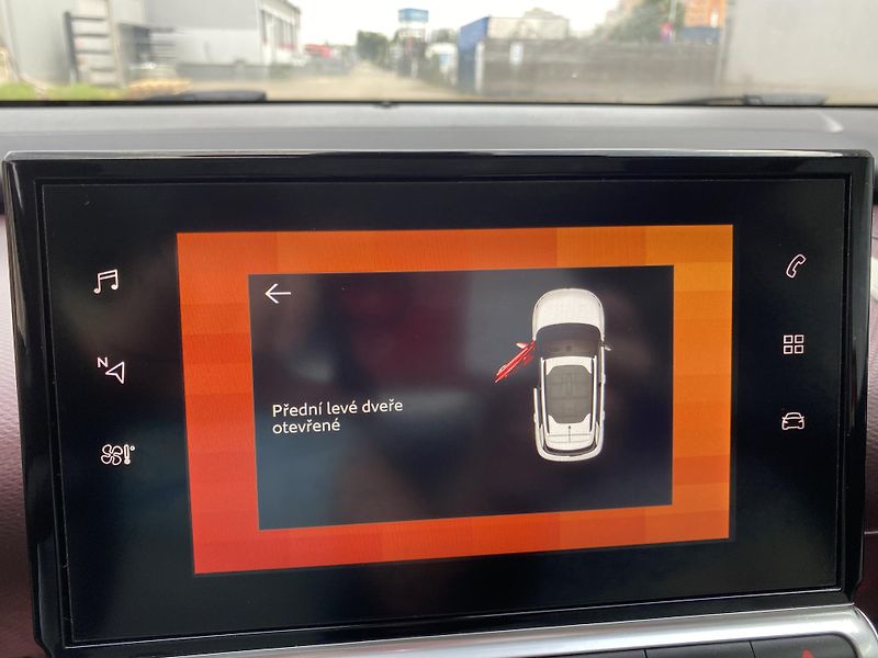 Citroën C4 Cactus (2019) 1,2 - PT - Panorama - fotka 39 z 48