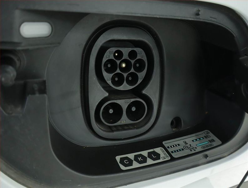 Volkswagen ID.5 (2022) Pro Perf. (82 kWh), SoH 98% - fotka 18 z 18