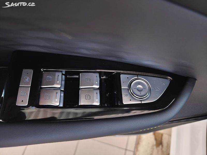 BAIC Ostatní 1.5T 130KW AT All in - fotka 15 z 25