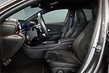 Mercedes-Benz Třídy A (2024) A 200d AMG Line - náhled 20