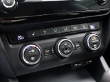 Škoda Octavia 1,6 TDI 77 kW Elegance Aut.kli - náhled 20